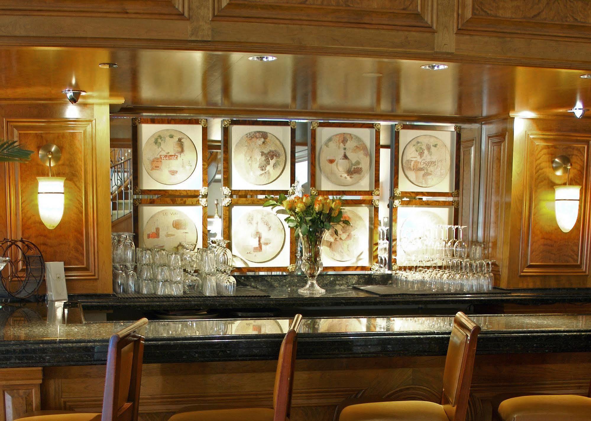 The Rose Hotel Плезантон Экстерьер фото